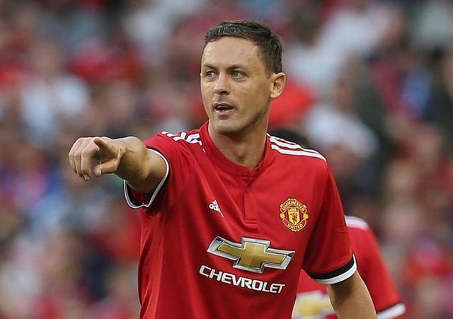 利用三位巨 利用三位巨