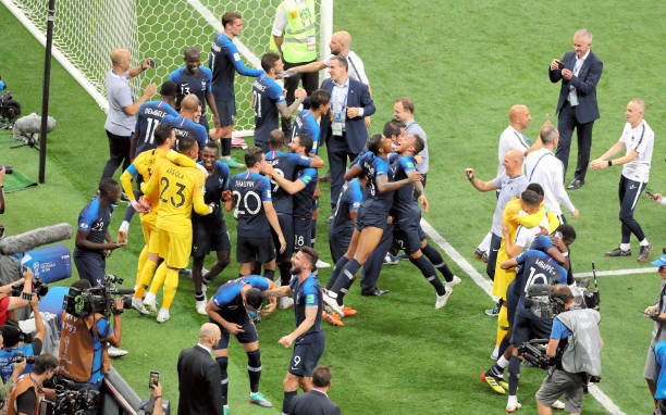 我们聚焦在 我们聚焦在